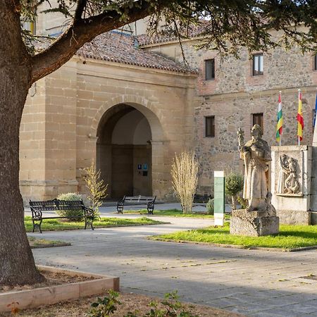 Parador de Sto. Domingo Bernardo de Fresneda Santo Domingo De La Calzada Exterior foto